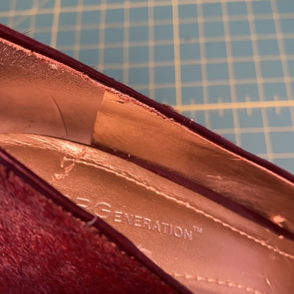 Fuzzy BCBGeneration Red Heels. Size 8.5 - Picture 8 of 9